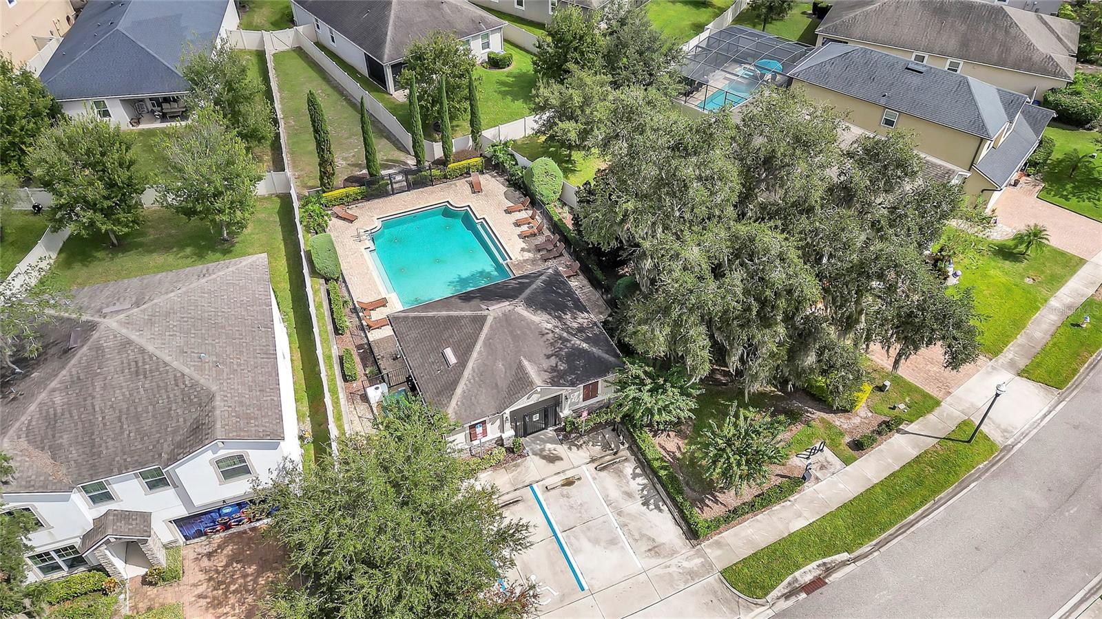 Image 35 of 39 For 2368 Oxmoor Drive