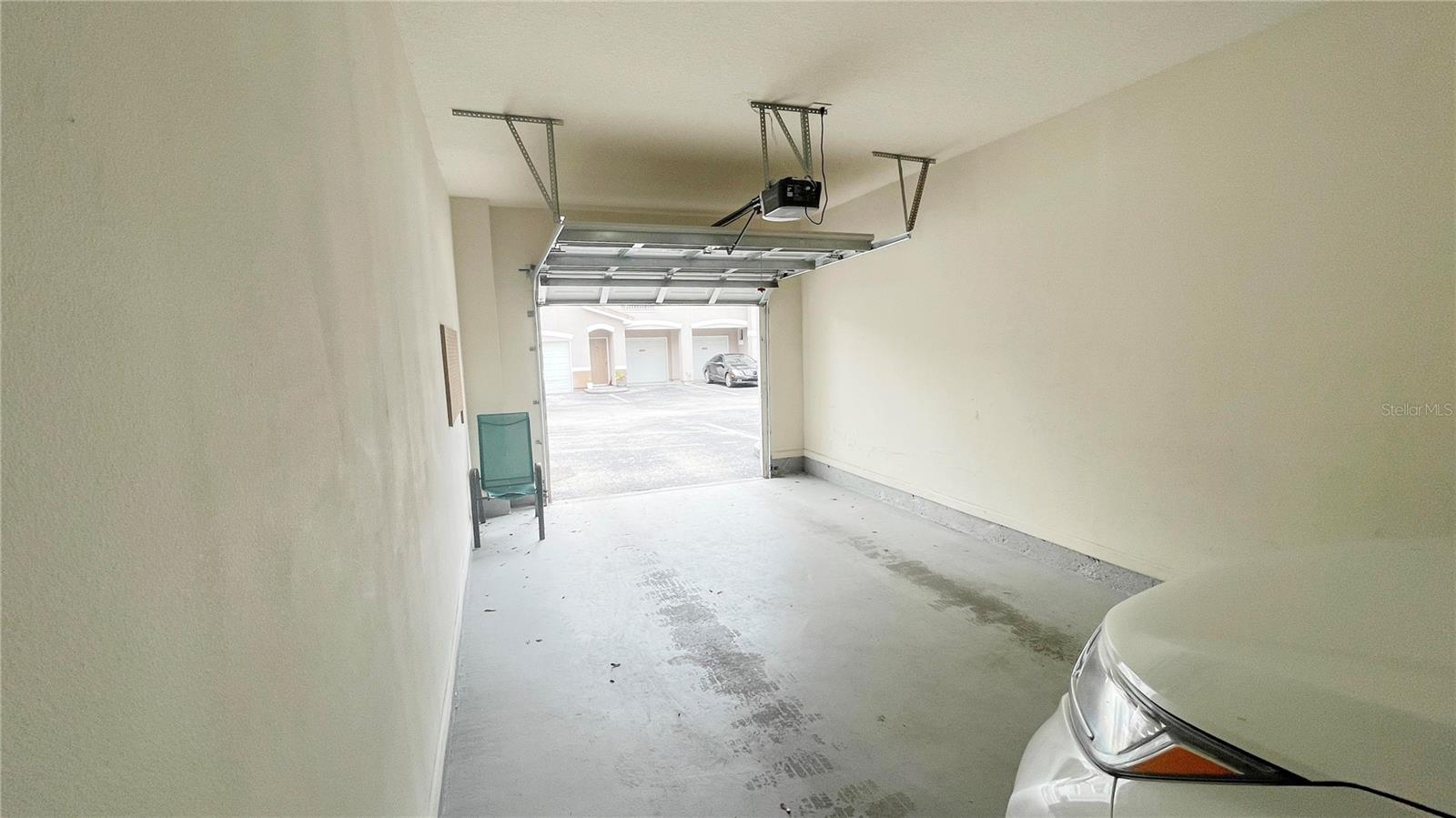 Image 25 of 31 For 18022 Villa Creek Drive 18022