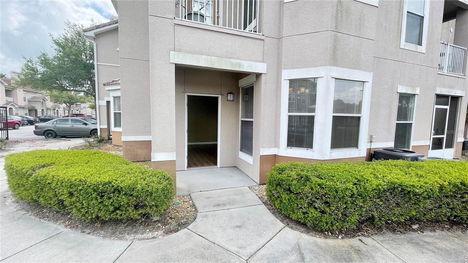 Image 3 of 31 For 18022 Villa Creek Drive 18022