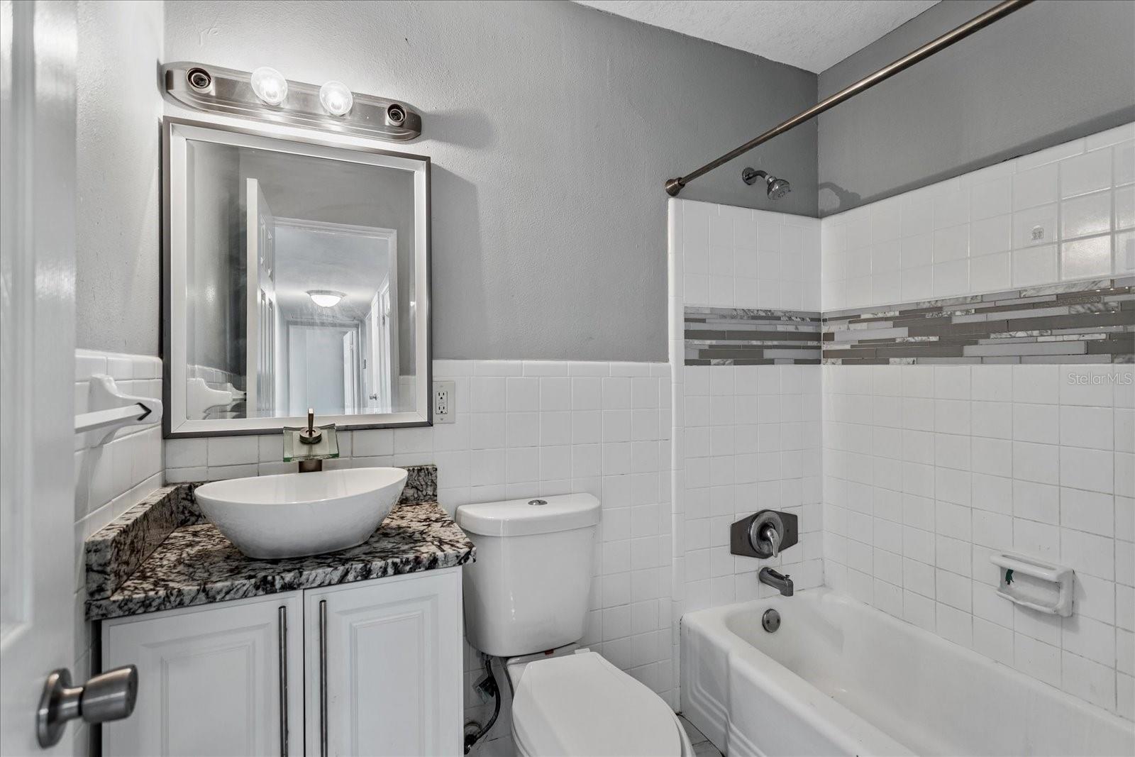 Image 16 of 25 For 3522 Price Avenue
