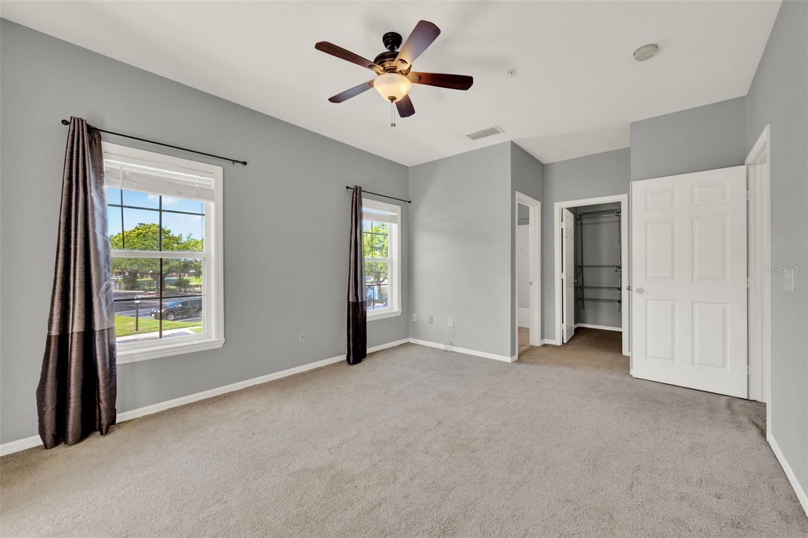 Image 9 of 24 For 3757 Conroy Road 2525