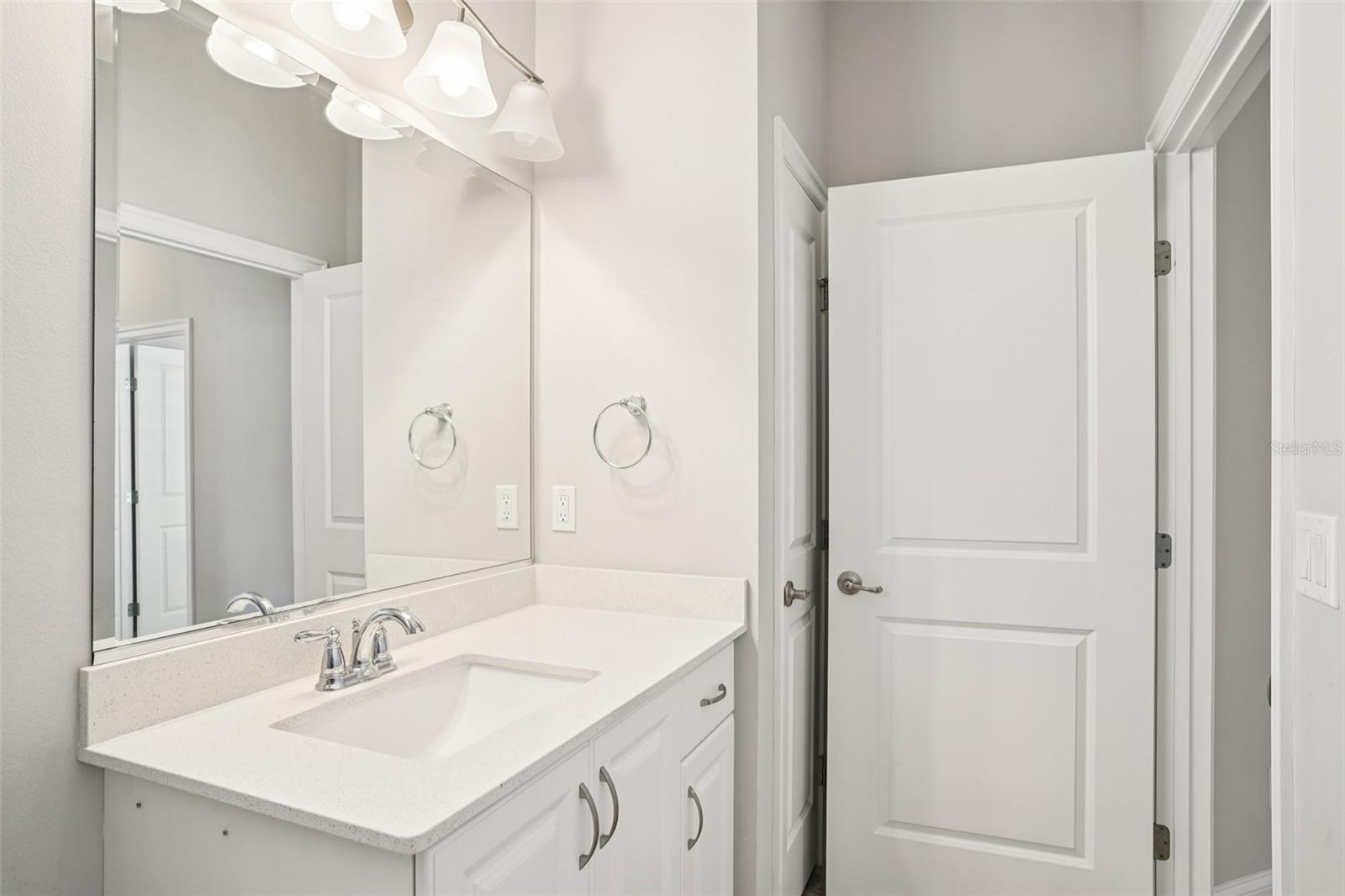 Image 27 of 61 For 3654 Pini Avenue