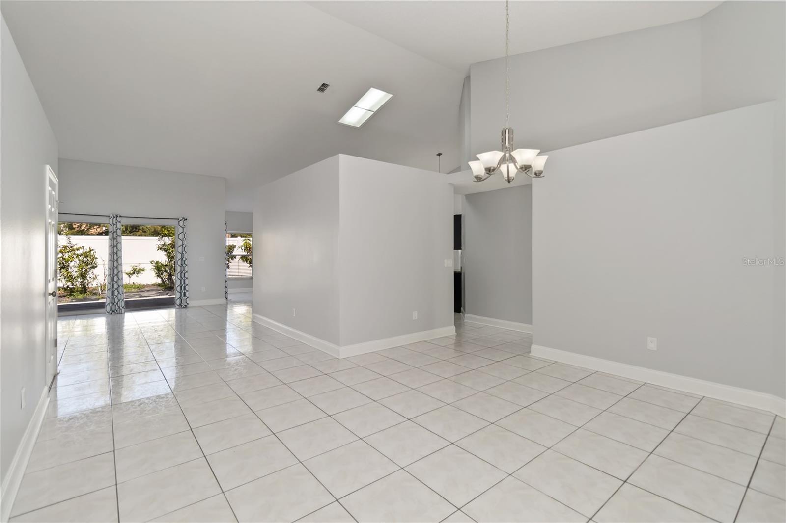 Image 6 of 35 For 632 Herons Nest Court