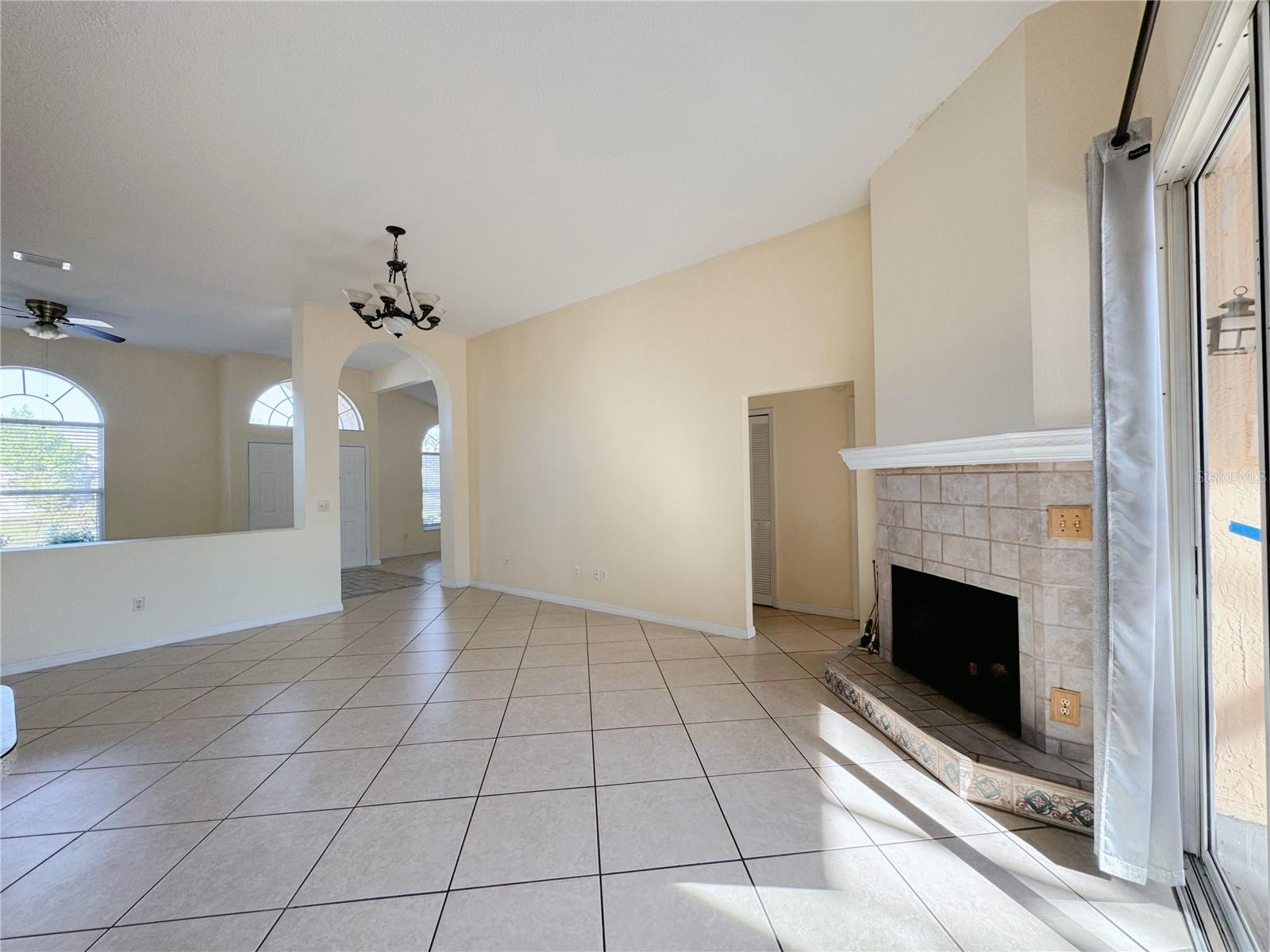 Image 13 of 38 For 2436 Deermeadow Drive