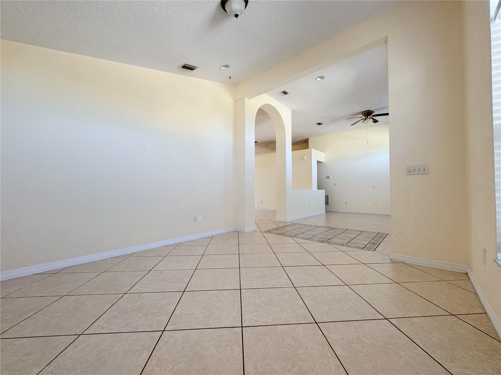 Image 6 of 38 For 2436 Deermeadow Drive