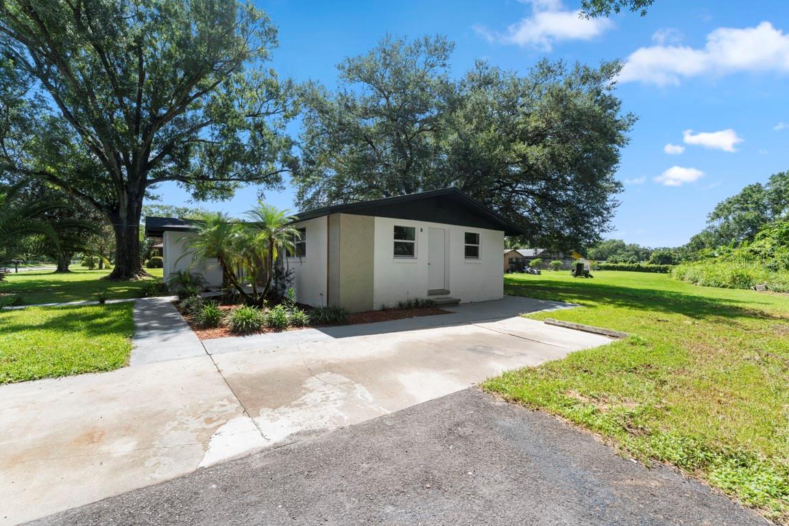 Image 12 of 19 For 1011 16th Street