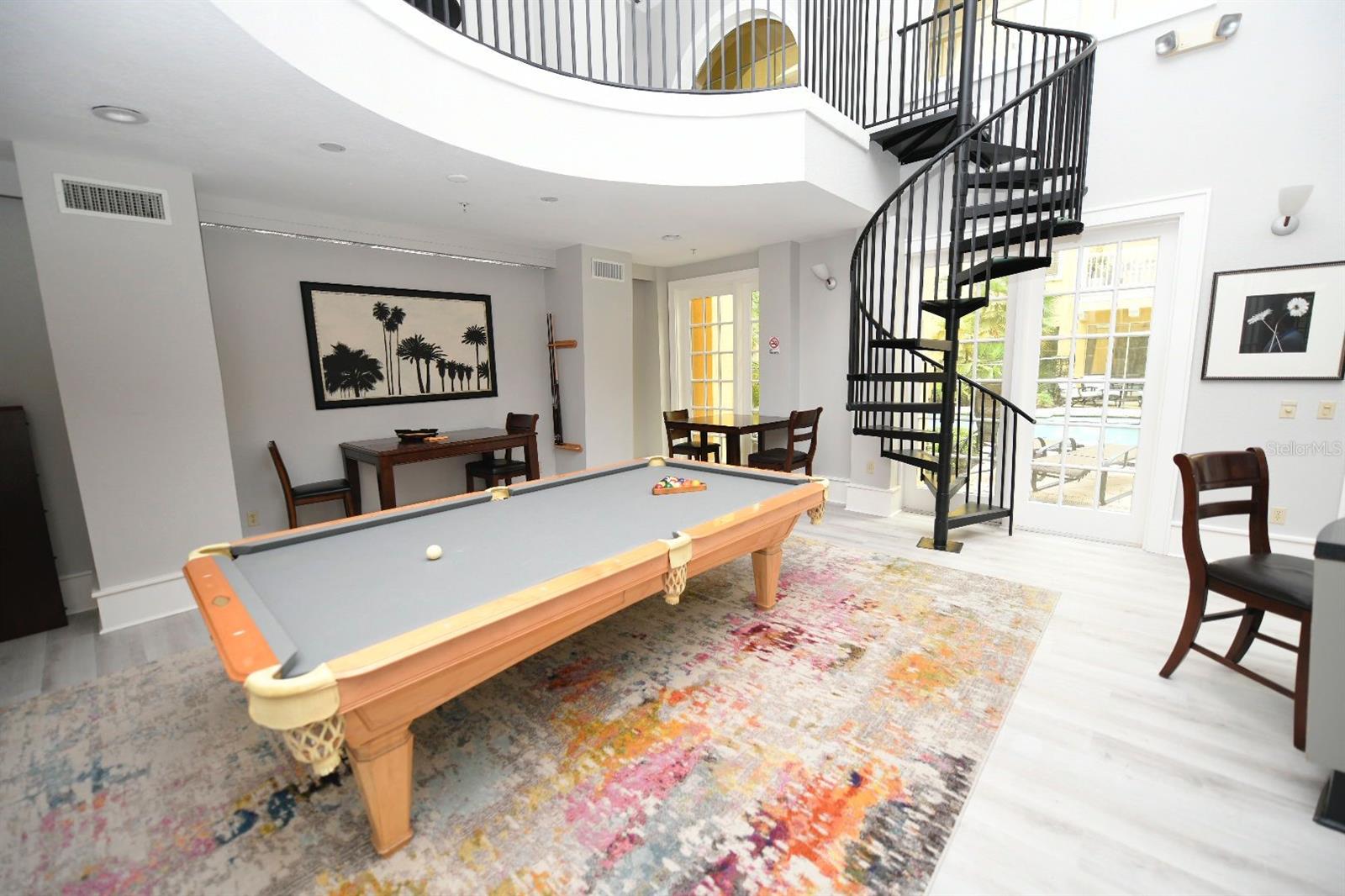 Image 4 of 16 For 860 Orange Avenue 213