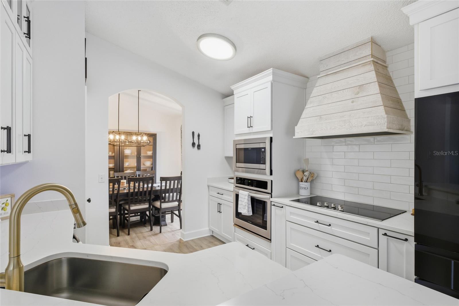 Image 7 of 29 For 1321 Rebecca Drive