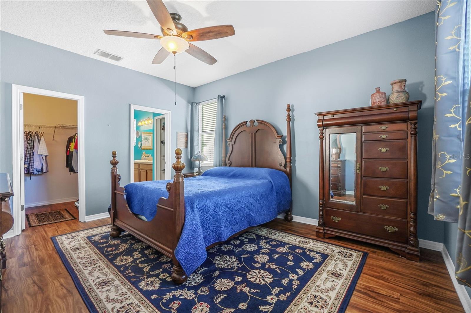 Image 14 of 36 For 337 Bella Rosa Circle
