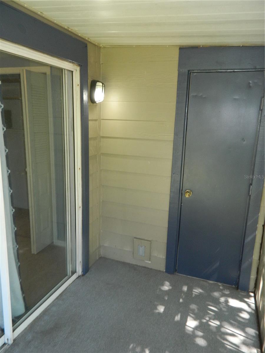 Image 24 of 27 For 950 Bird Bay Court 206