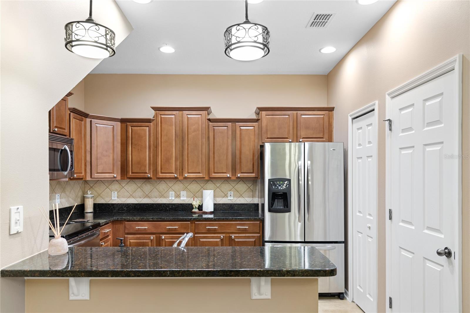Image 13 of 41 For 14008 Luminous Lane 802