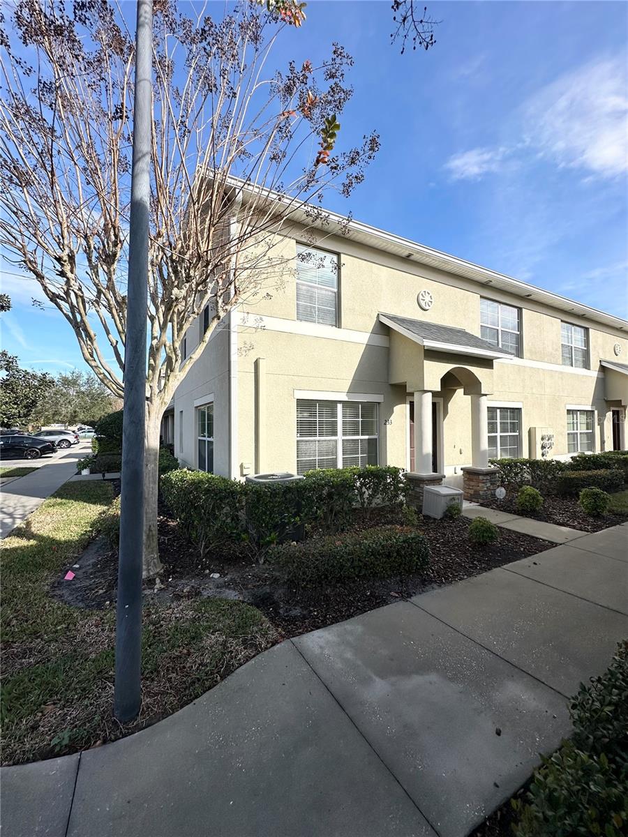 Image 2 of 16 For 233 Carina Circle