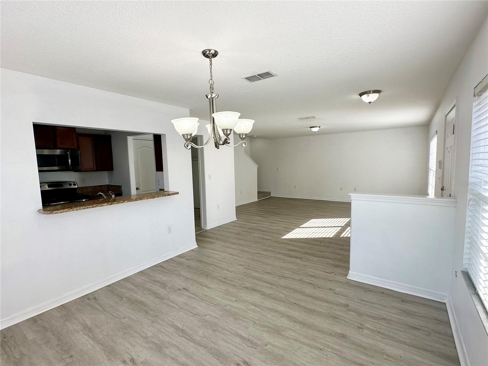 Image 4 of 16 For 233 Carina Circle