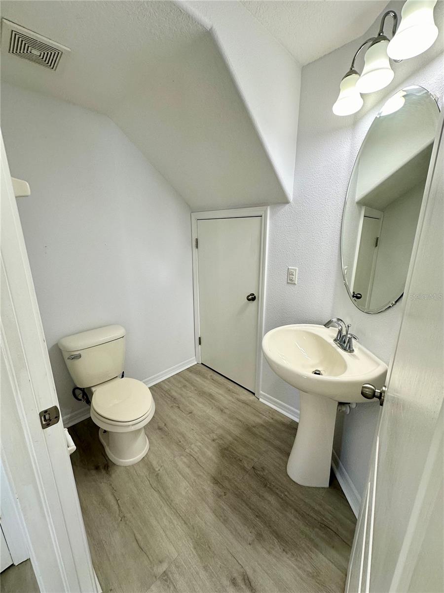 Image 8 of 16 For 233 Carina Circle
