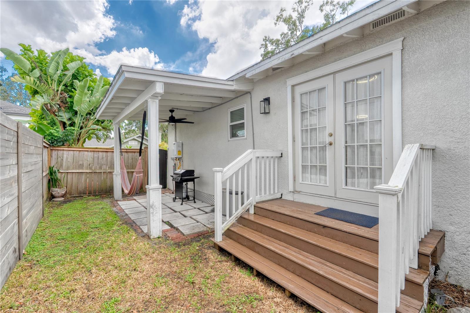 Image 18 of 27 For 913 Fribley Street