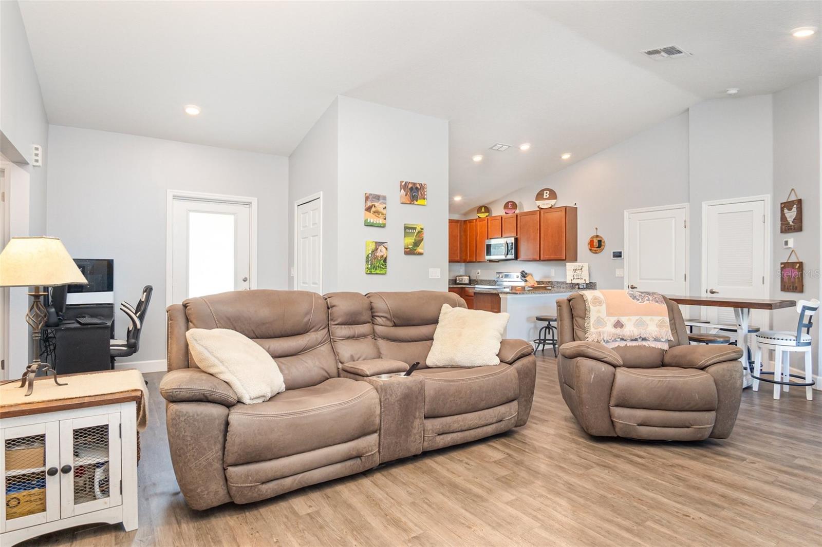 Image 7 of 30 For 1535 9th Avenue