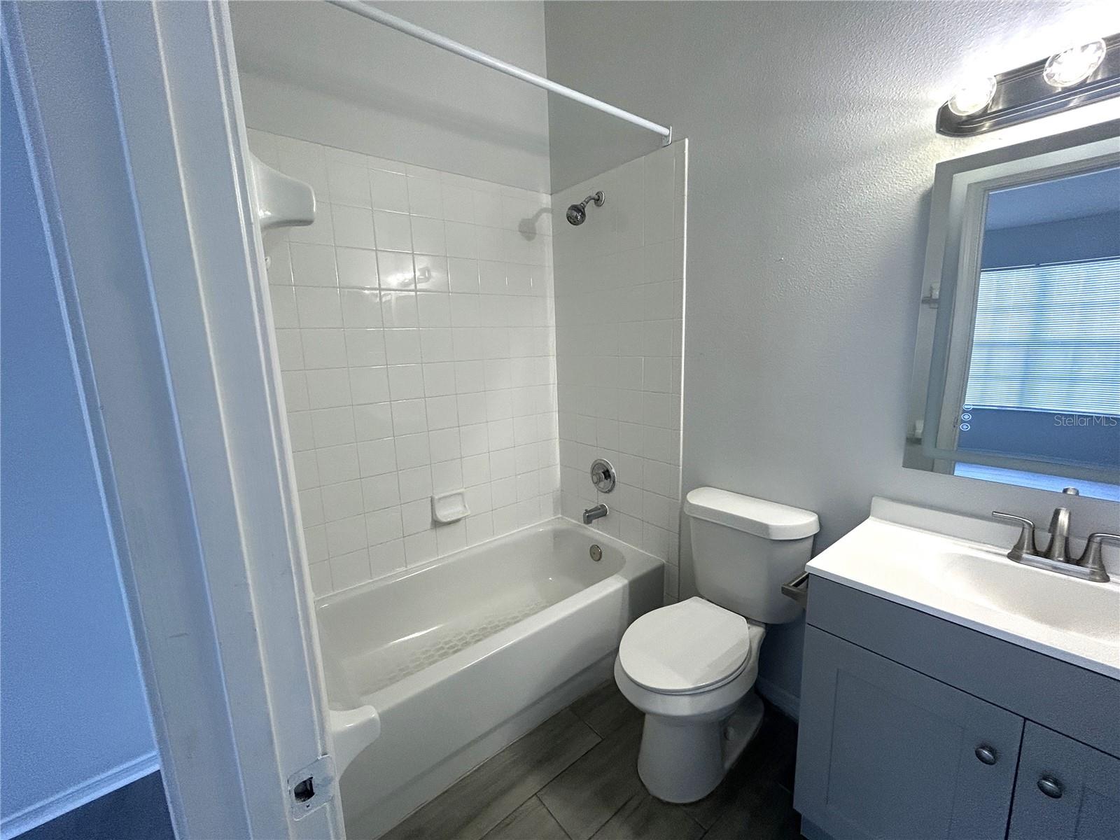 Image 14 of 16 For 2320 Lake Woodberry Circle