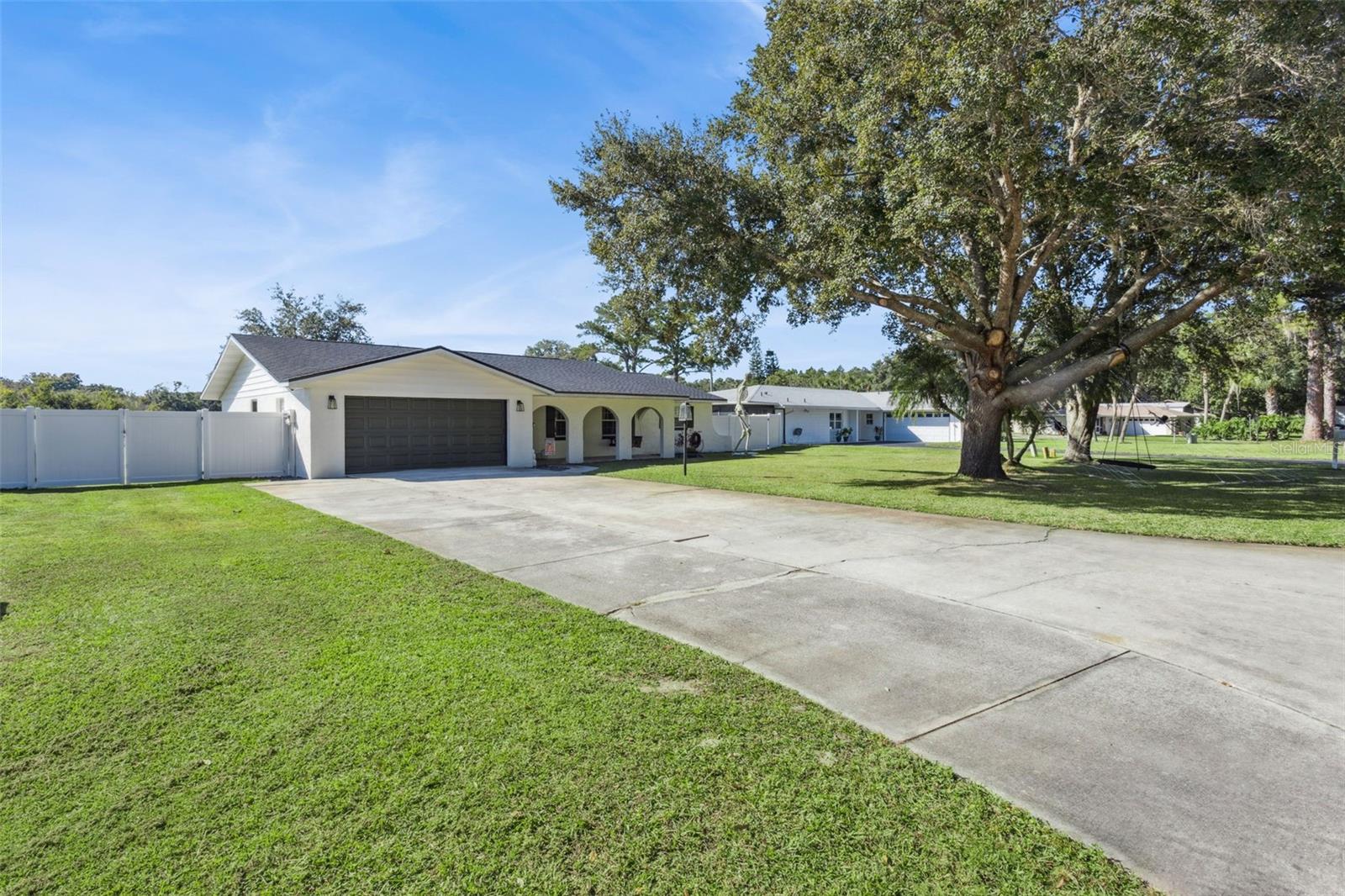 Image 3 of 40 For 27922 Tammi Drive