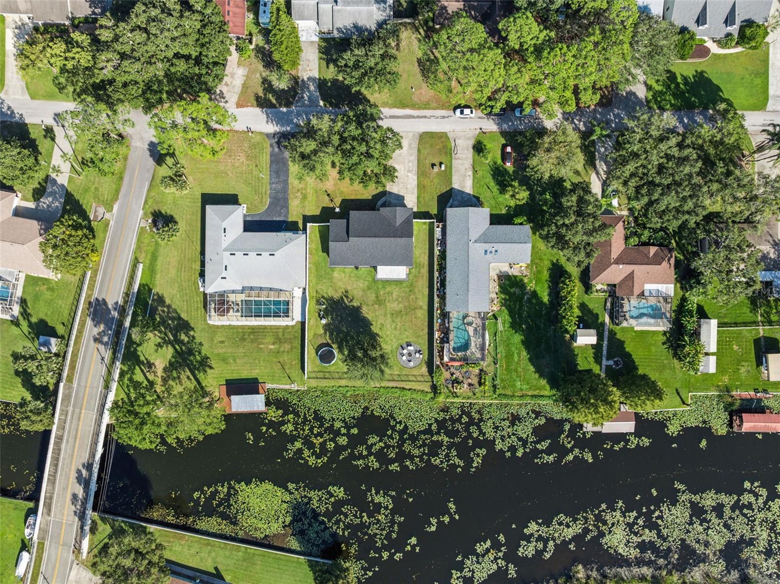Image 39 of 40 For 27922 Tammi Drive