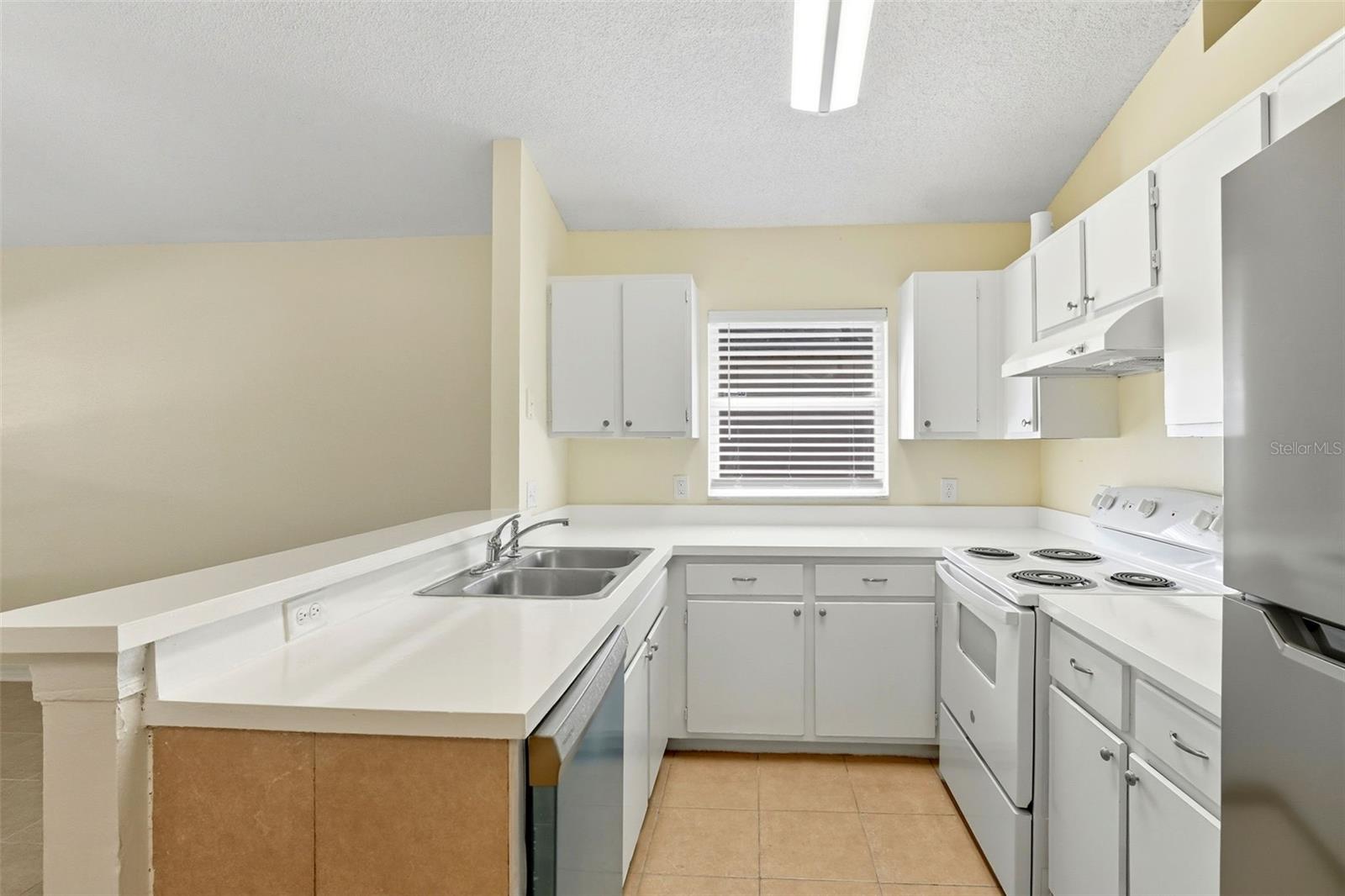 Image 14 of 26 For 1148 Golden Gate Avenue