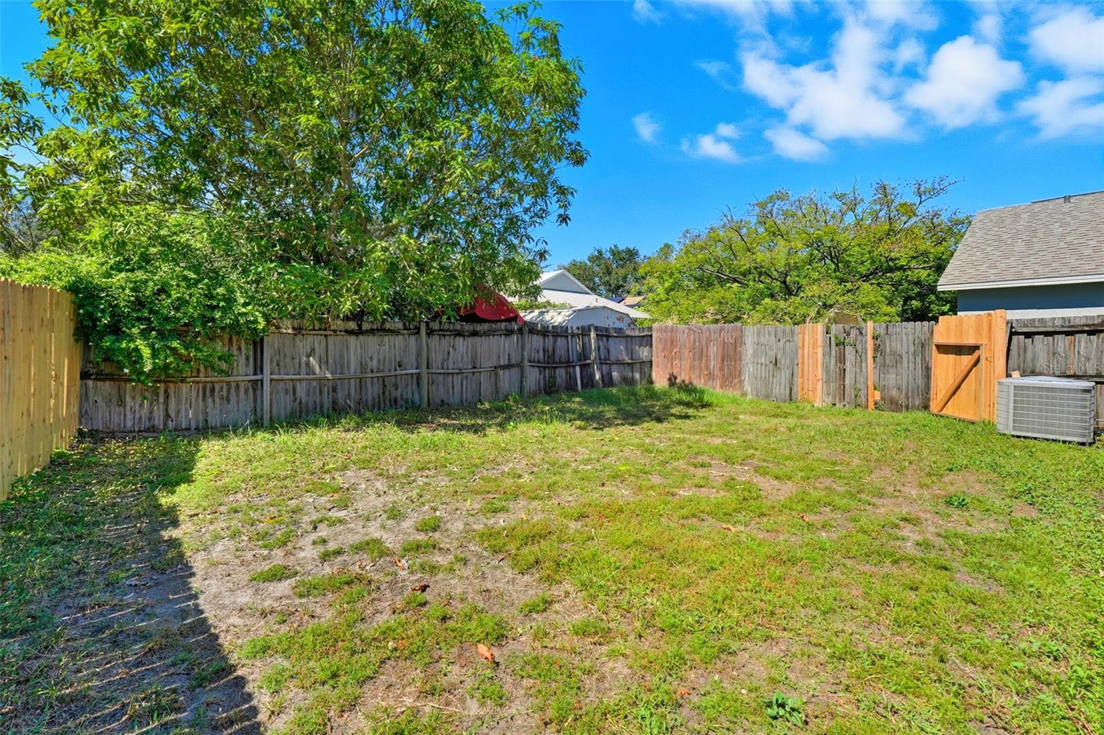 Image 24 of 26 For 1148 Golden Gate Avenue