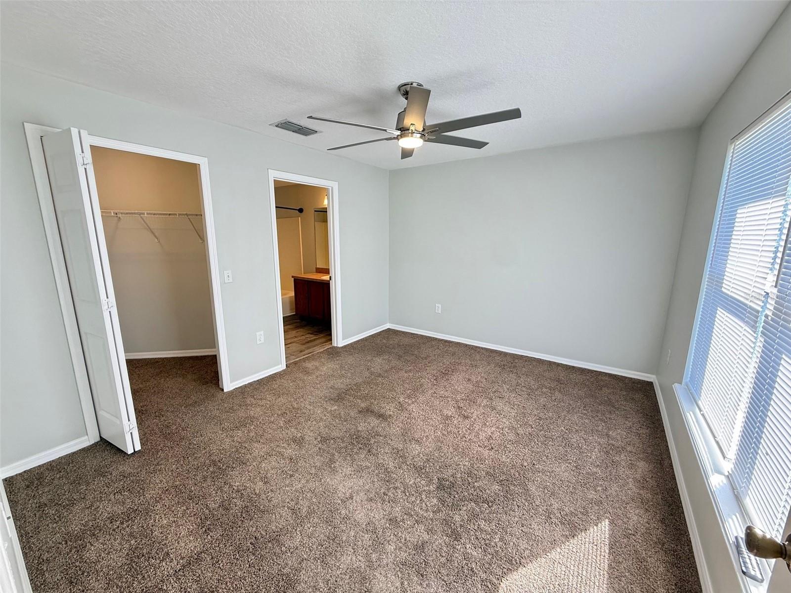 Image 10 of 19 For 3824 Kyle Drive