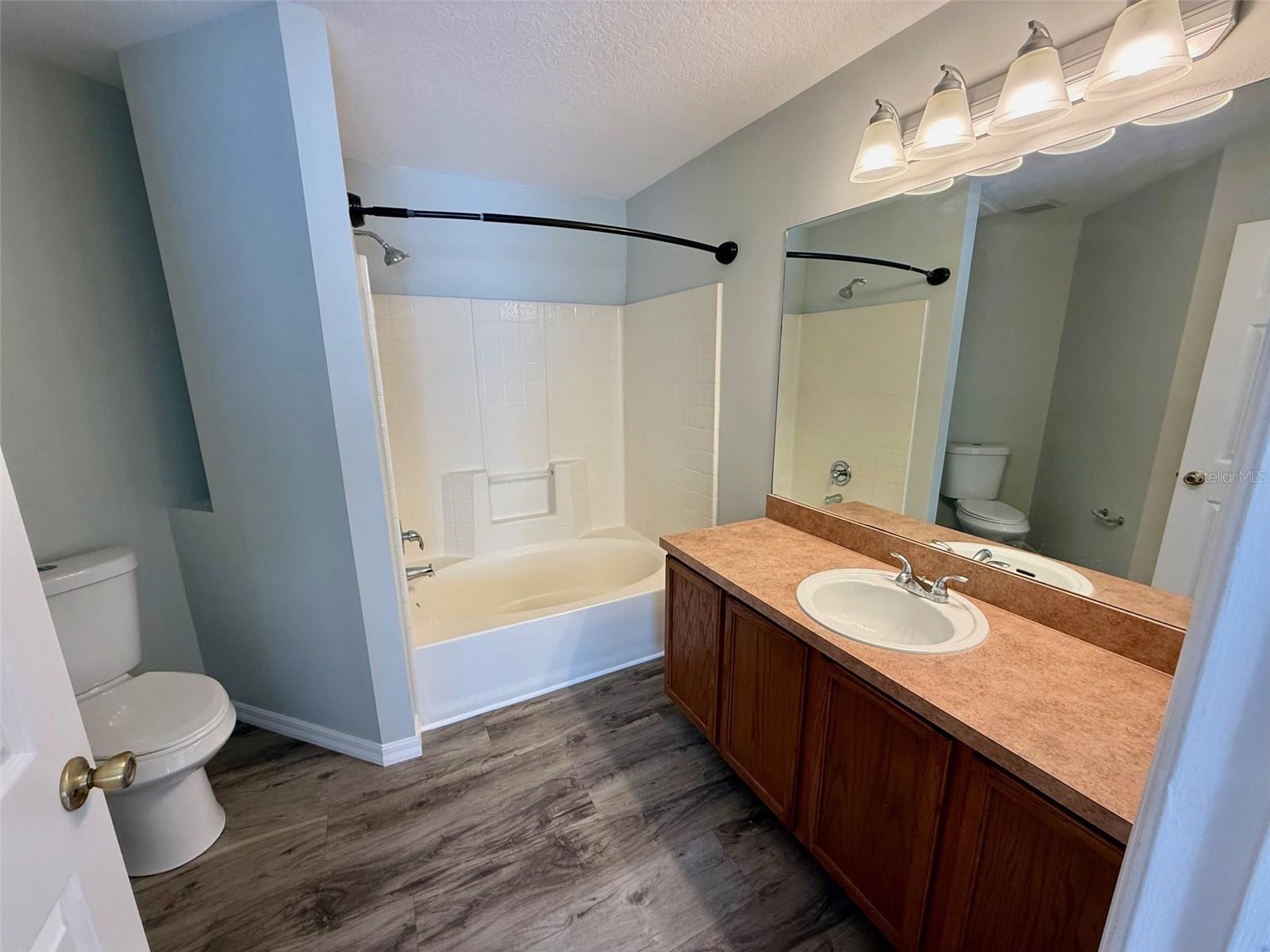 Image 12 of 19 For 3824 Kyle Drive
