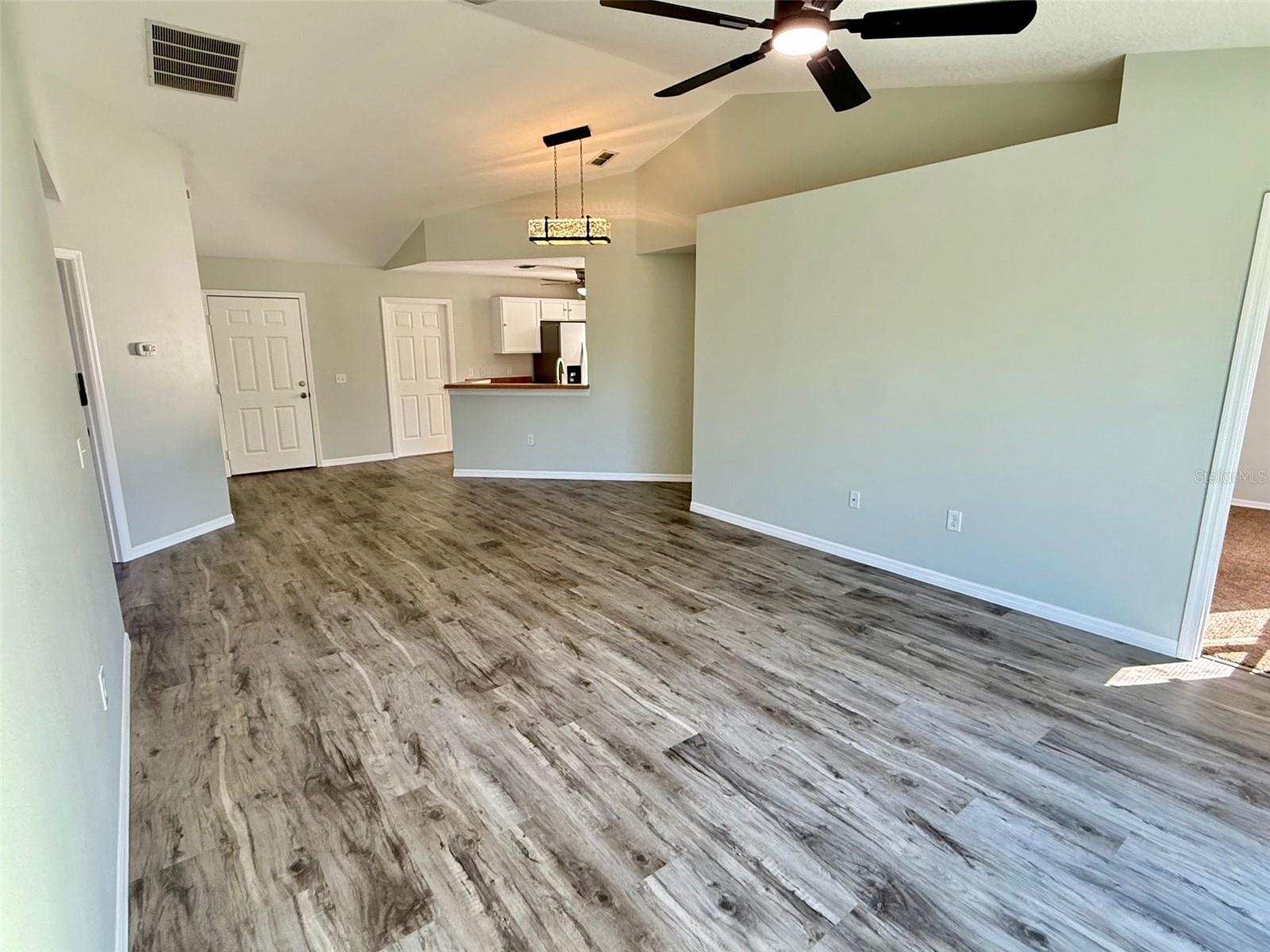 Image 5 of 19 For 3824 Kyle Drive