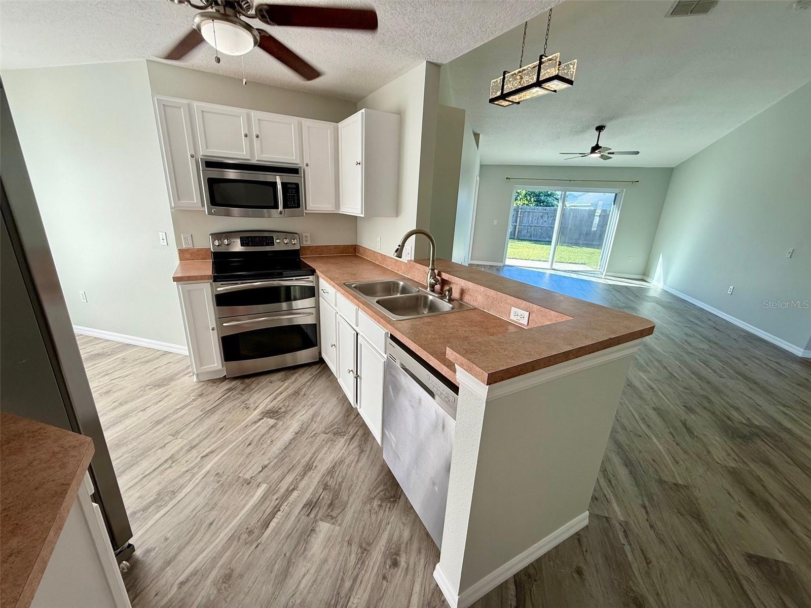 Image 6 of 19 For 3824 Kyle Drive