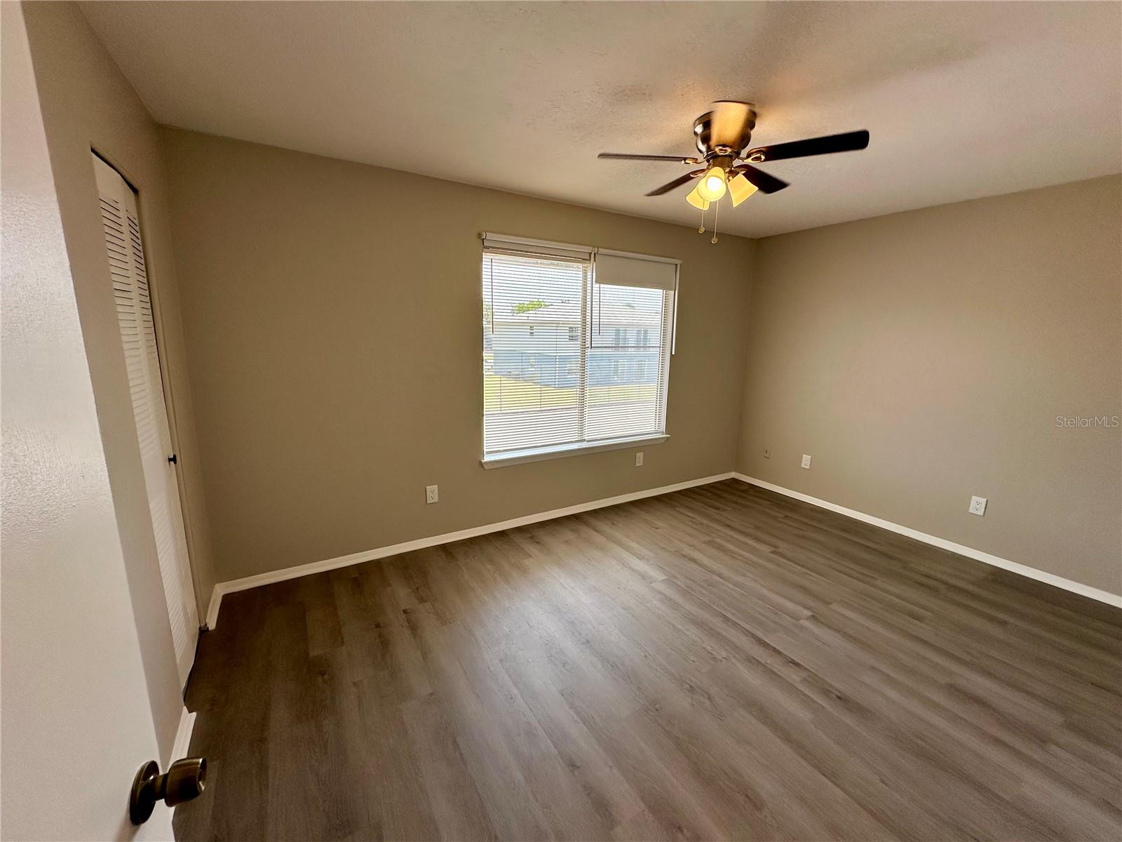 Image 11 of 16 For 2019 Whitby Drive 2103