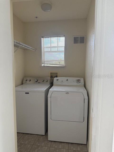 Image 11 of 13 For 2209 Antigua Place 837