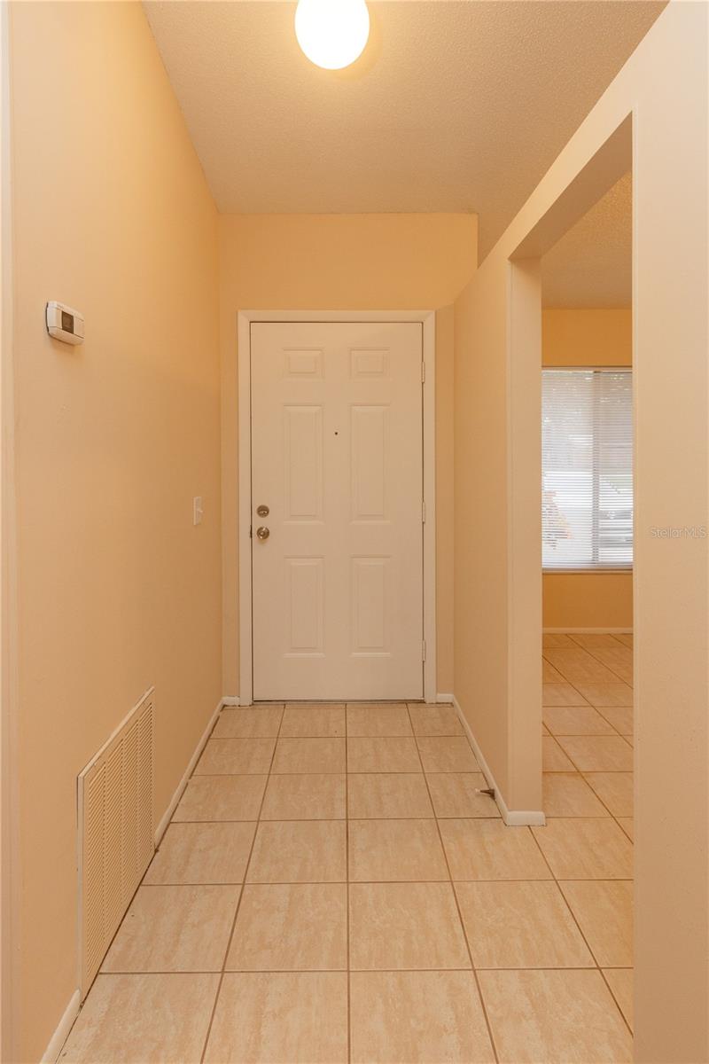 Image 2 of 24 For 118 Sabal Palm Court