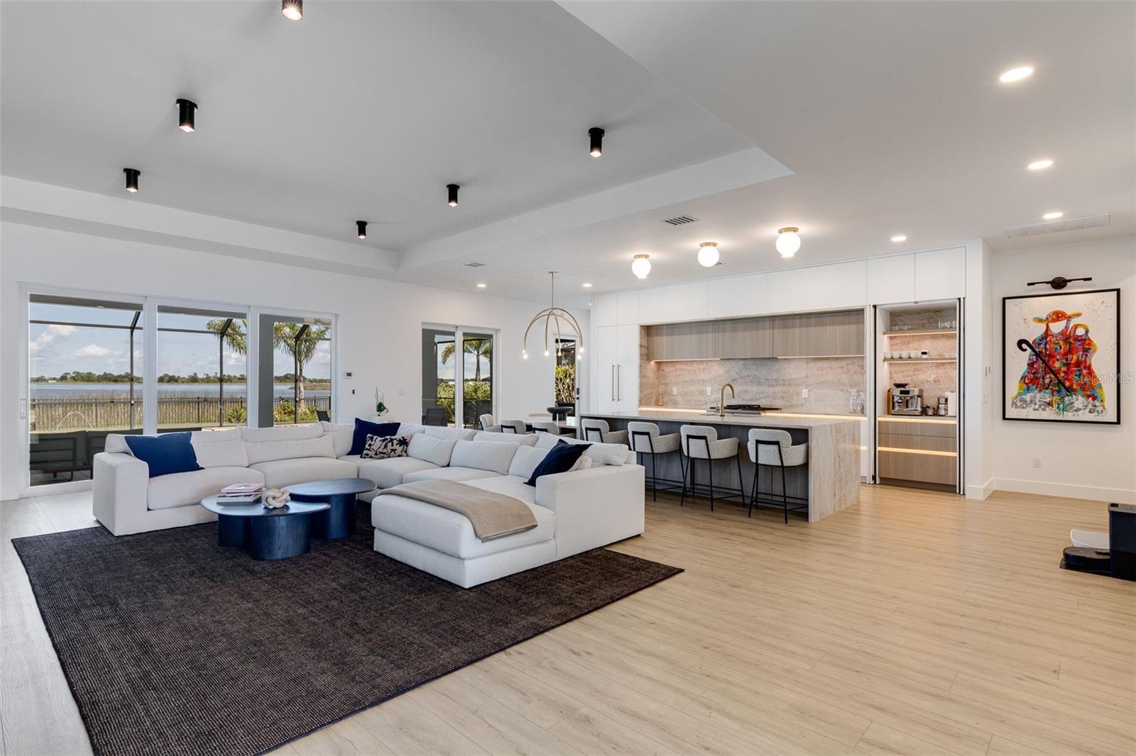 Image 13 of 45 For 43394 Waterside Trail