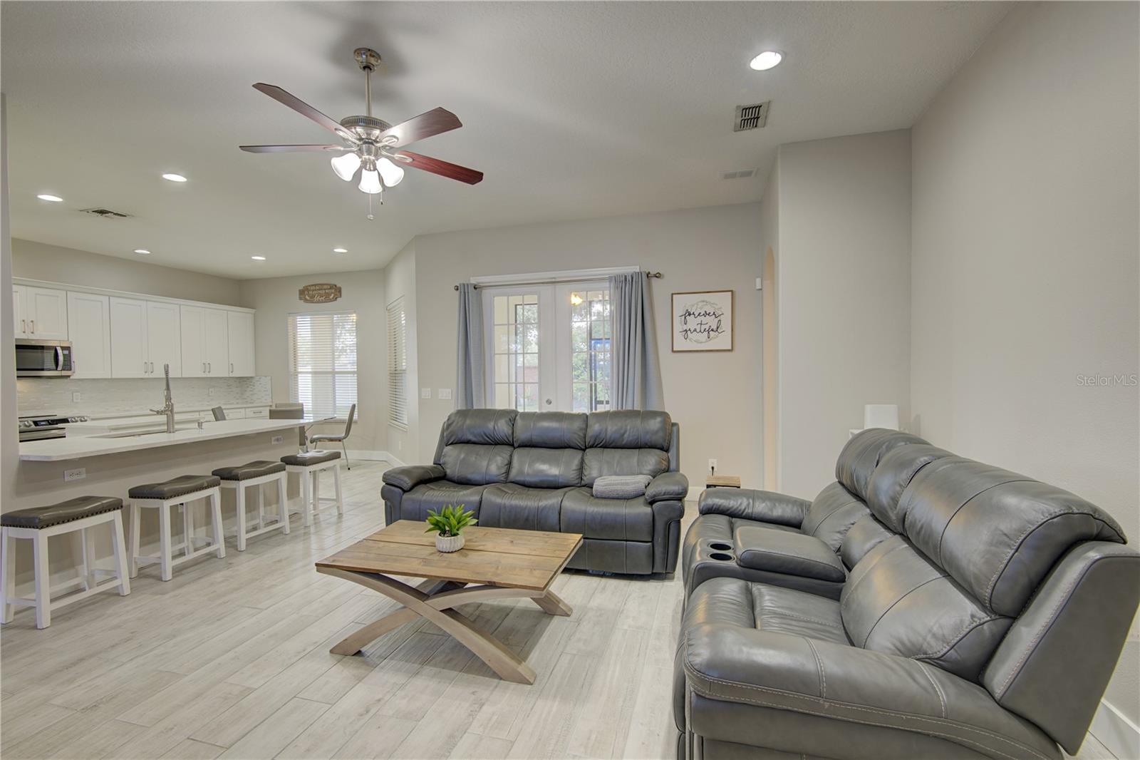 Image 10 of 39 For 7210 Winding Lake Circle