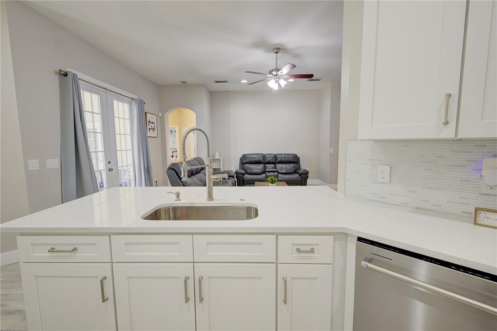 Image 18 of 39 For 7210 Winding Lake Circle
