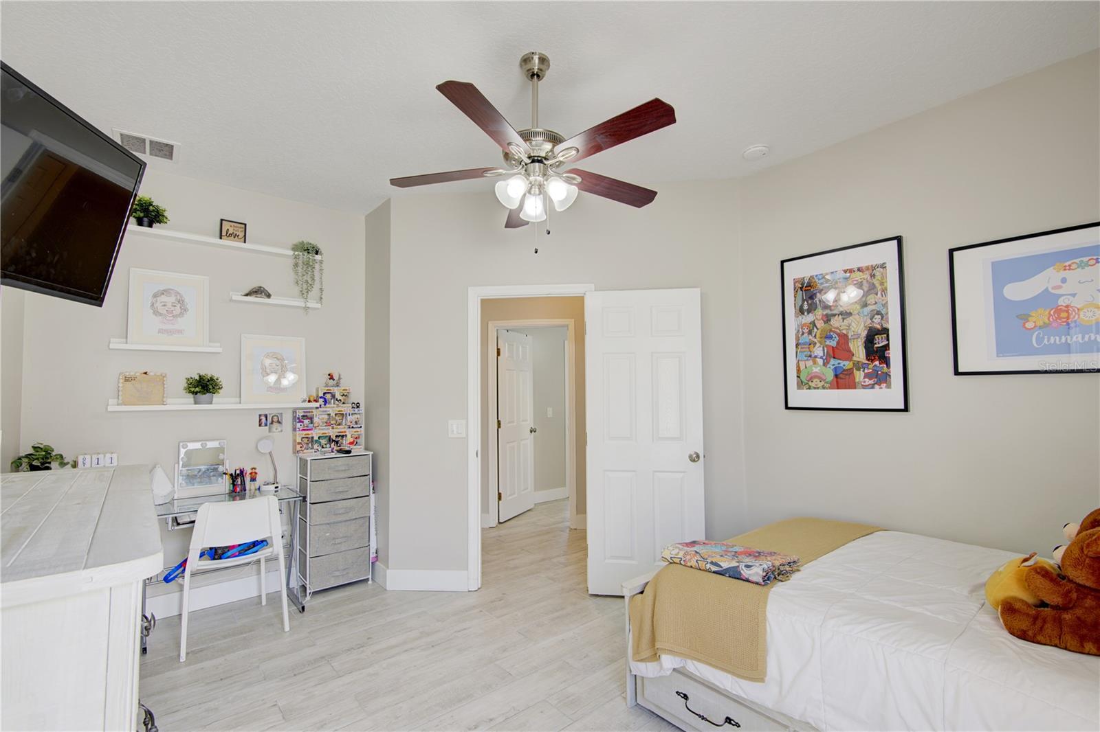 Image 33 of 39 For 7210 Winding Lake Circle