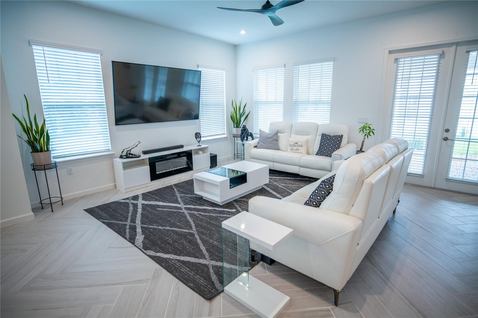 Image 10 of 38 For 2272 Celebration Boulevard