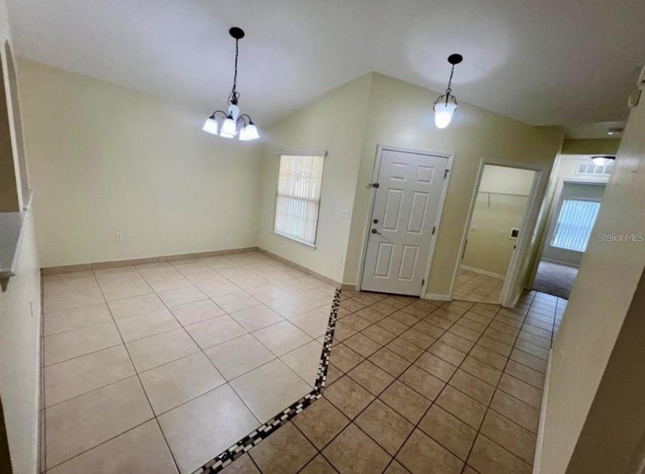 Image 3 of 12 For 3401 Heath Drive