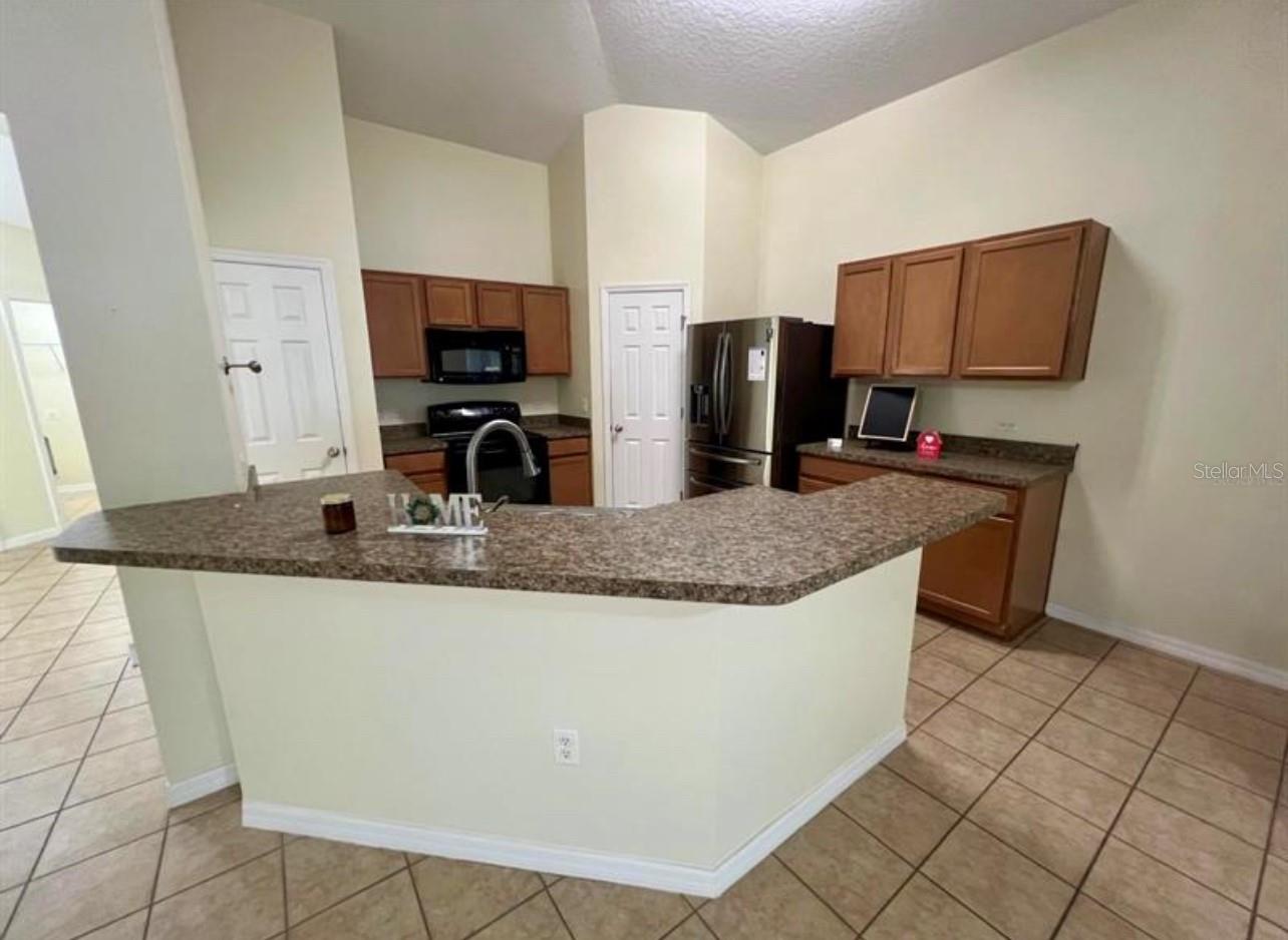 Image 5 of 12 For 3401 Heath Drive