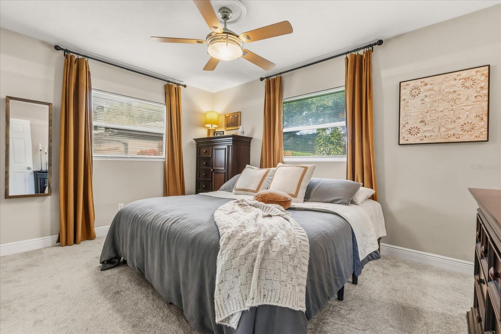 Image 6 of 28 For 517 Mason Street