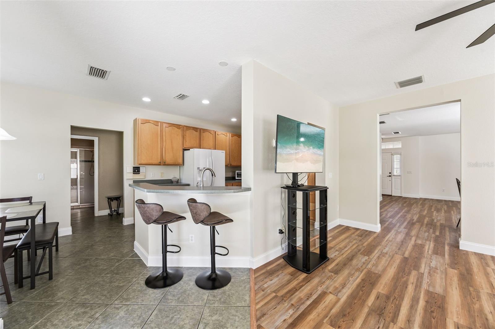 Image 16 of 69 For 10113 Cypress Trail Drive