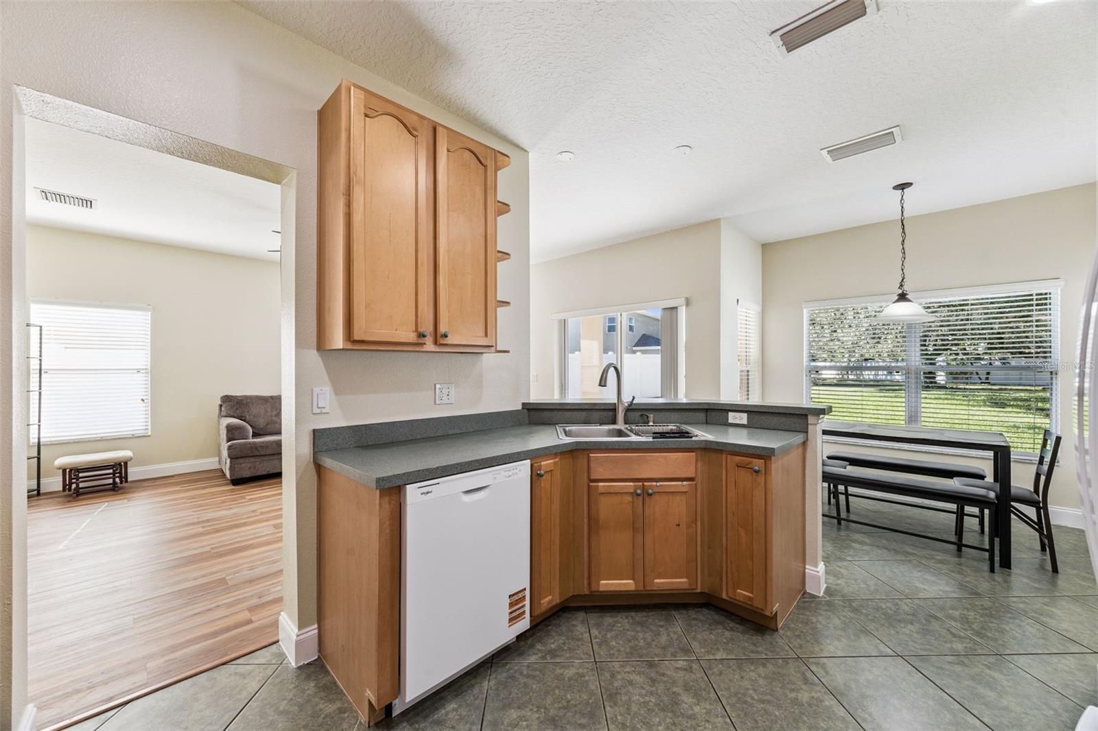 Image 20 of 69 For 10113 Cypress Trail Drive