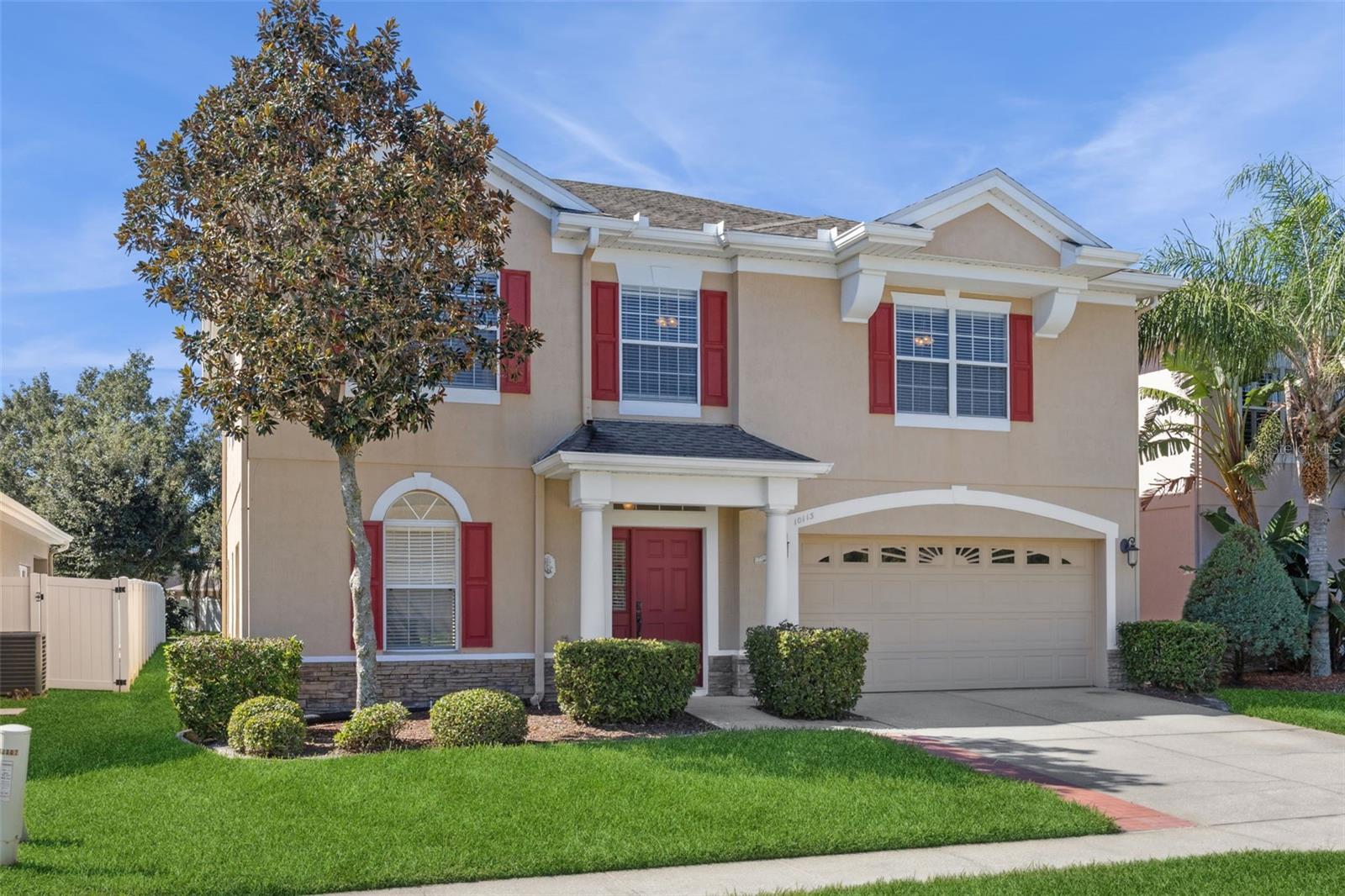 Image 4 of 69 For 10113 Cypress Trail Drive