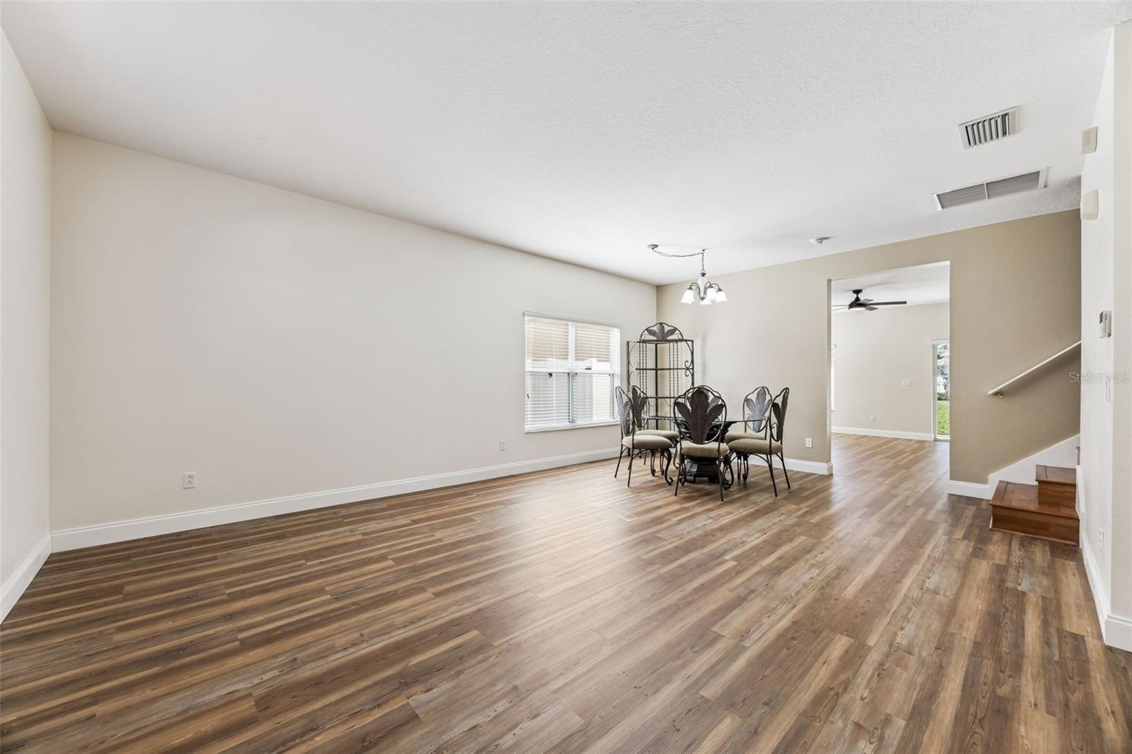 Image 7 of 69 For 10113 Cypress Trail Drive