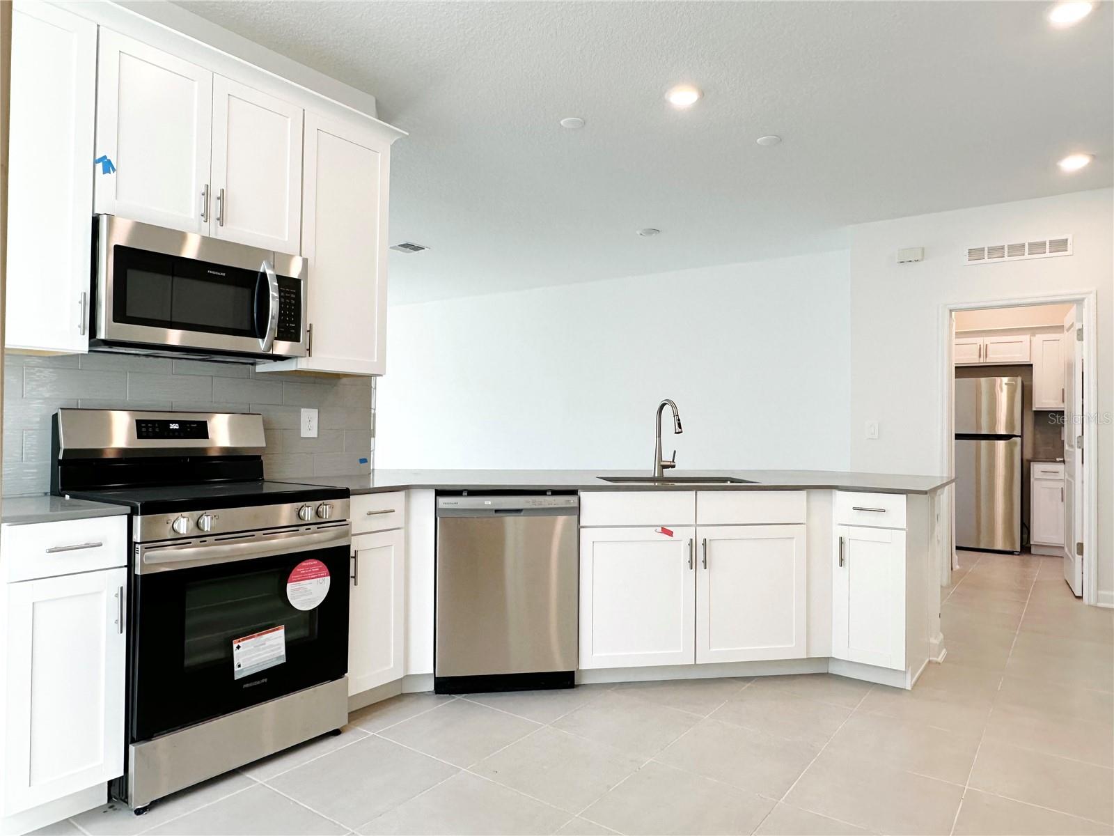 Image 5 of 25 For 4740 Waltham Forest Drive