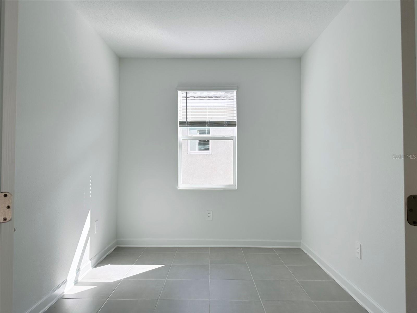 Image 9 of 25 For 4740 Waltham Forest Drive