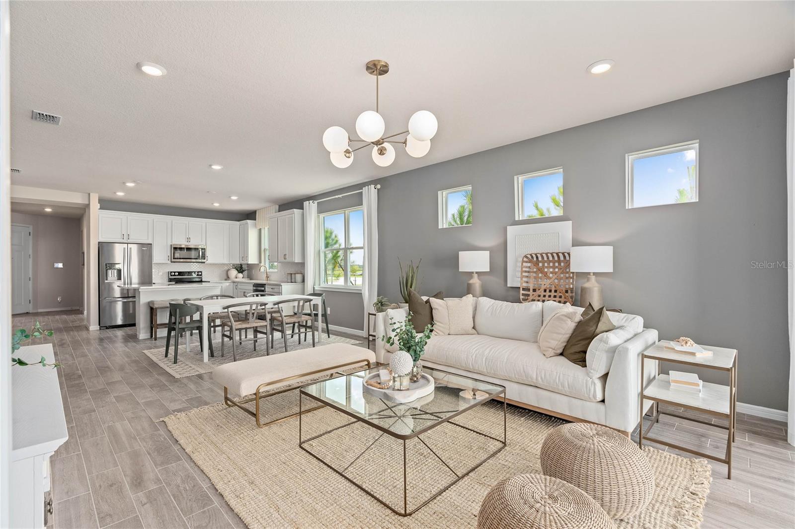 Image 11 of 29 For 13538 Pearl Beach Street