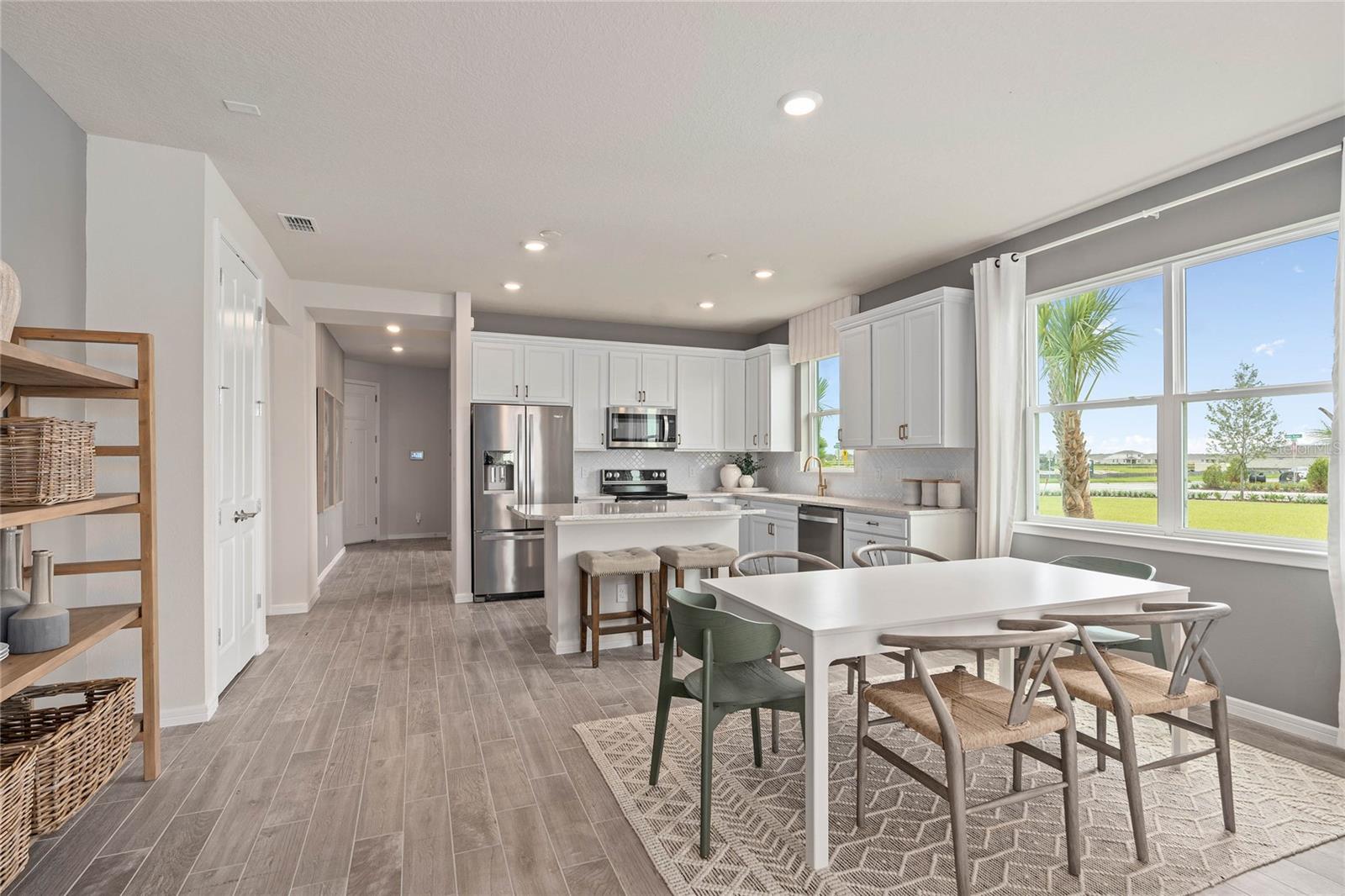 Image 8 of 29 For 13538 Pearl Beach Street