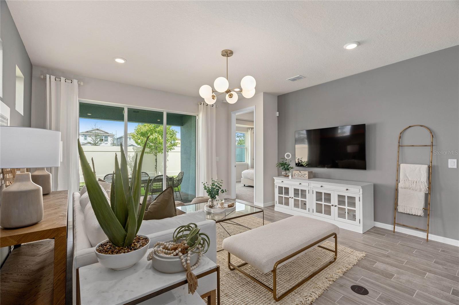 Image 9 of 29 For 13538 Pearl Beach Street