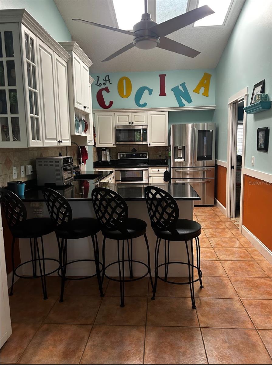 Image 11 of 25 For 356 Haverlake Circle